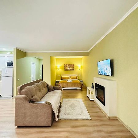 Central Park In The City Center Apartment Almatî Exterior foto