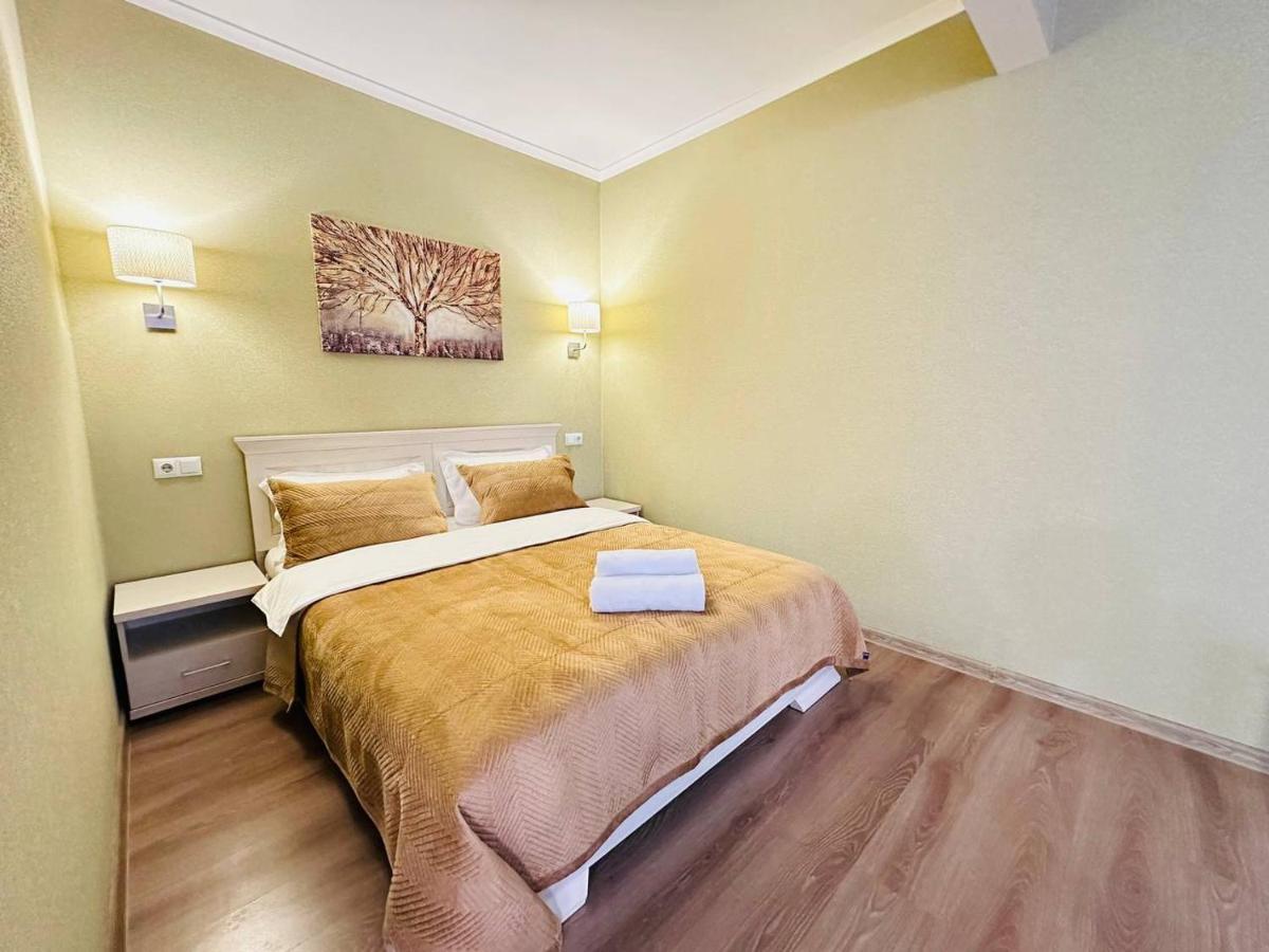 Central Park In The City Center Apartment Almatî Exterior foto