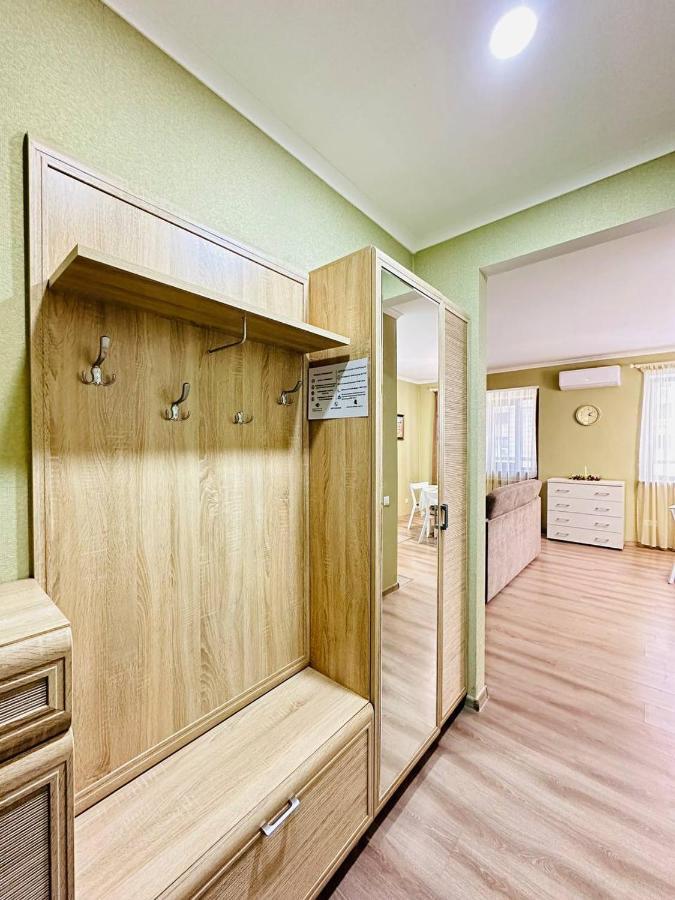 Central Park In The City Center Apartment Almatî Exterior foto